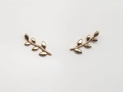 Orecchino RAMO oro 9 ct. Orecchino RAMO oro 9 ct.