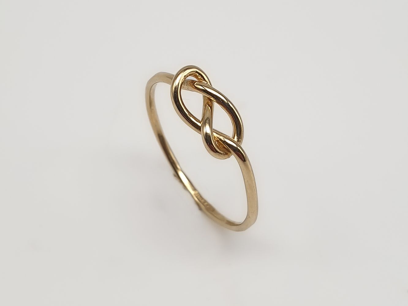 Anello Nodo in Oro 750/000 (18ct)