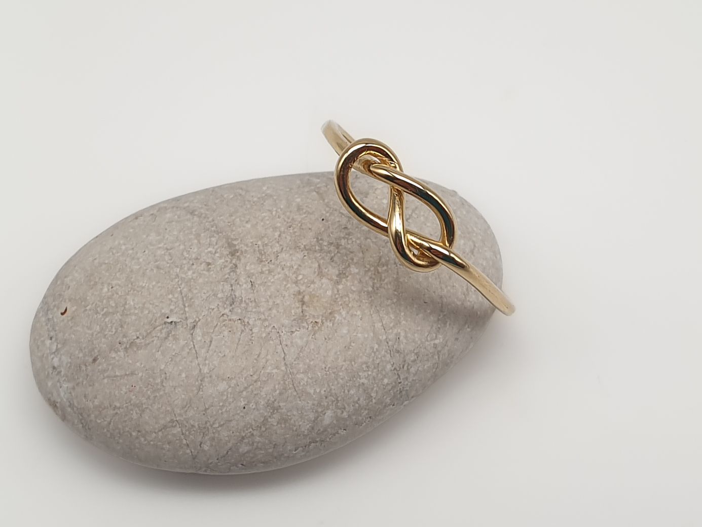 Anello Nodo in Oro 750/000 (18ct) Anello Nodo in Oro 750/000 (18ct)