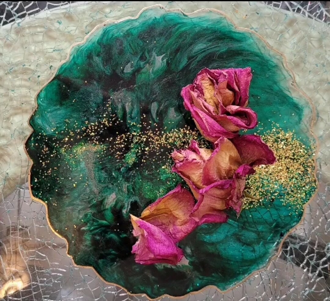 Round Geode Serving tray