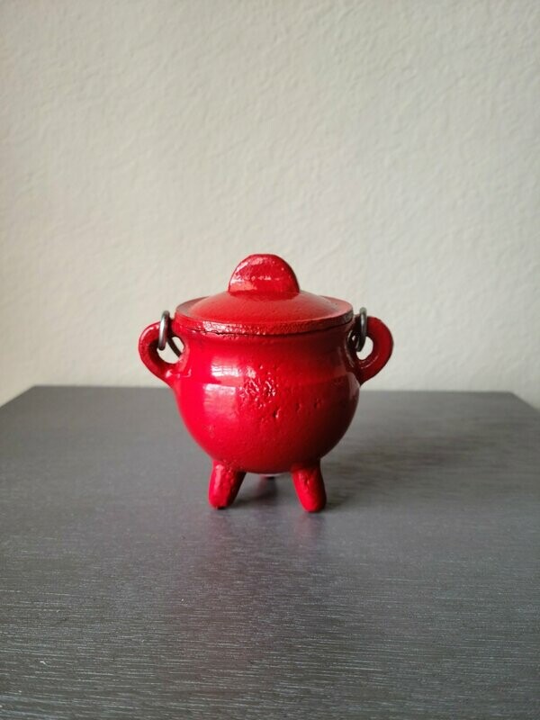 Cast Cauldron, Cast Cauldron: Red