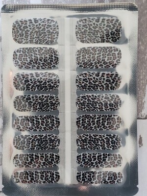 315- White Leopard