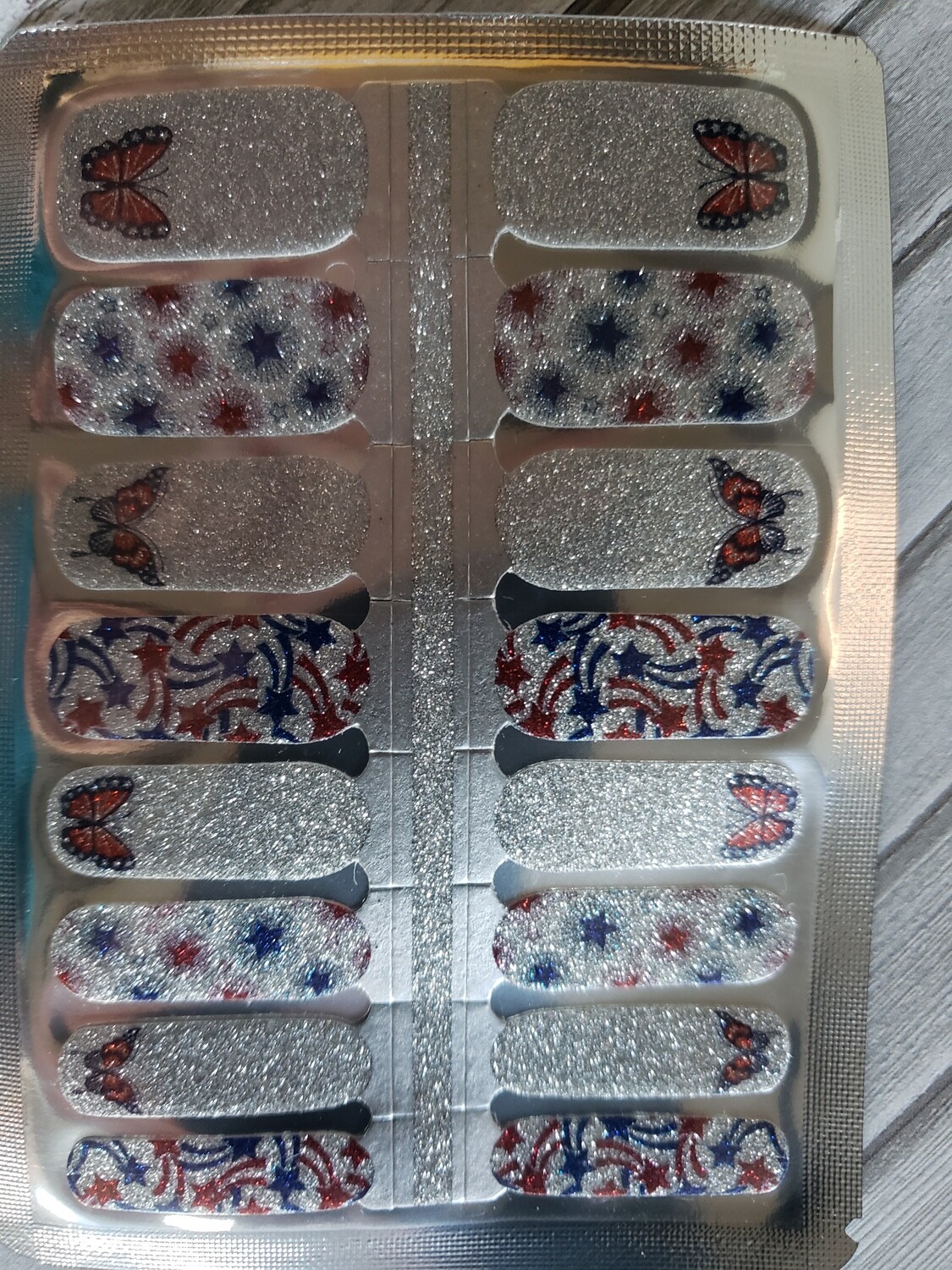 501-Flutter Free
(Red, White &amp; Blue Butterfly- Glitter)