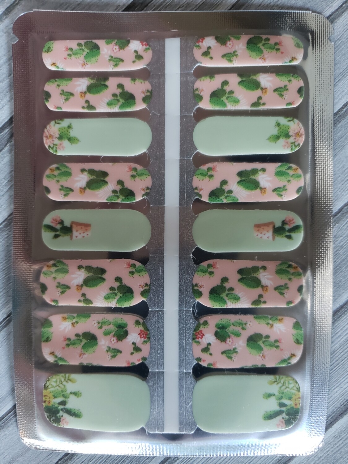 538- Cactus Pink, Green