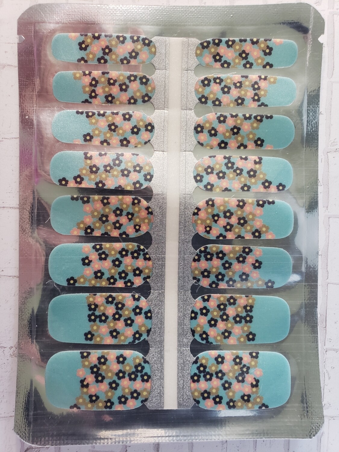 424- Blue &amp; Pink Flower