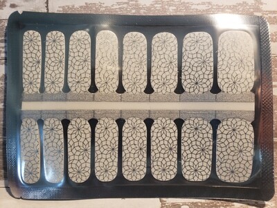 453- Transparent with Silver Foil design