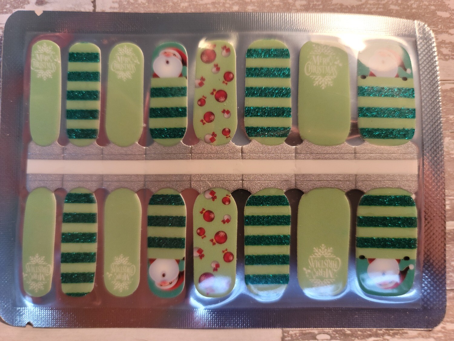 C104- Green Red Santa  with Glitter