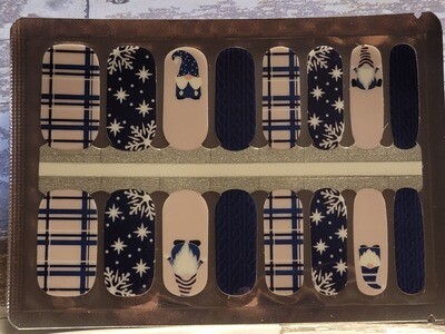 C116- Gnome and Snowflakes blue