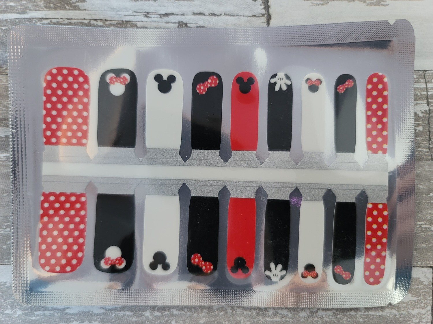 K1002- Kids Disney Mickey &amp; Minnie ( have matching adult size)