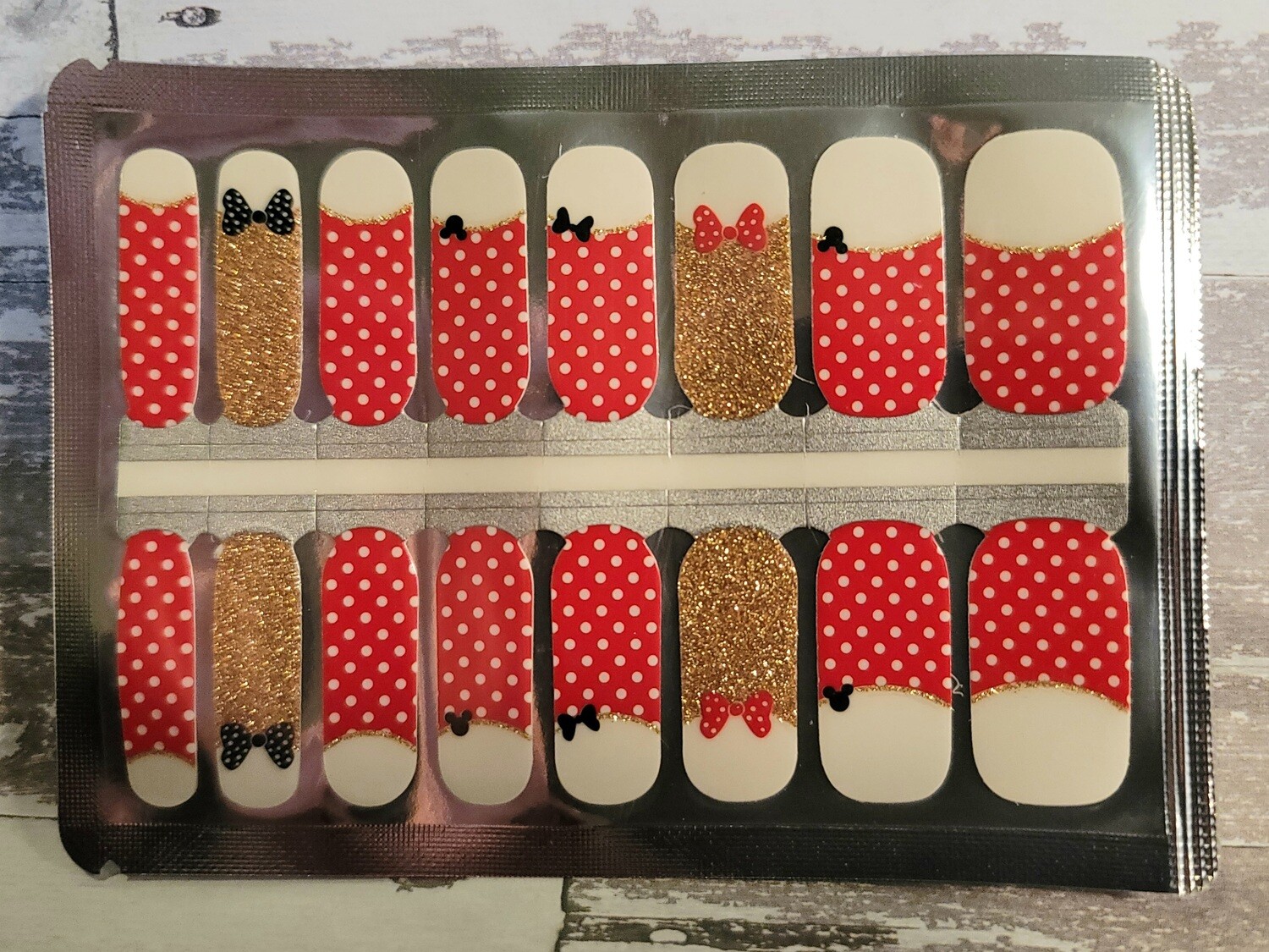 191- Red, White Gold Glitter Mickey &amp; Minnie