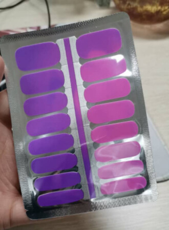 628- Color Changing- Purple to Pink- Solid