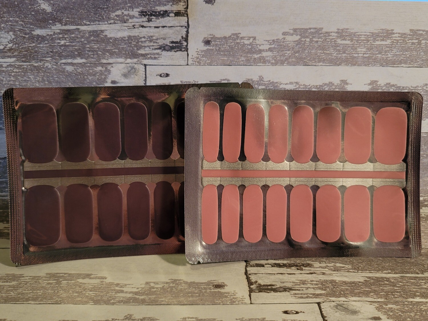 631- Color Changing- Dark Clay to Pink- Solid