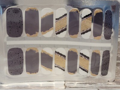635- Black, Gray and Gold Glitter Design