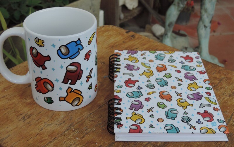 Combo taza y mini libreta among us