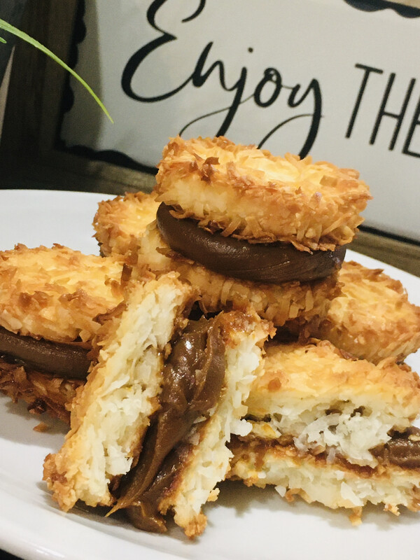 Coconut Alfajores