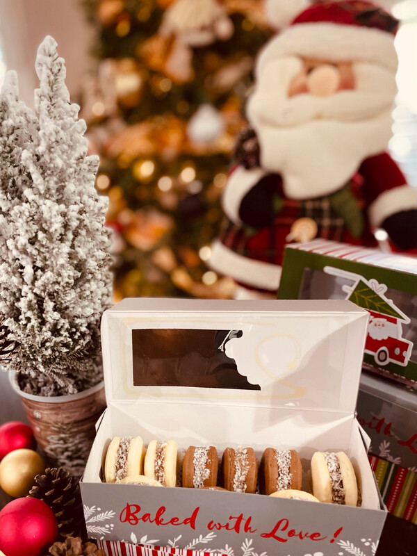 Christmas Cacao &amp; Maicena Alfajores x 9
