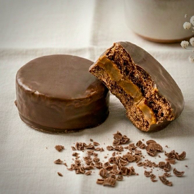 Chocolate Alfajores