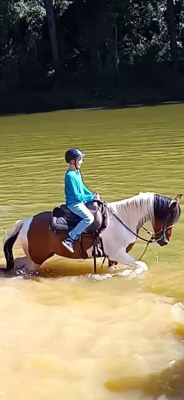 Voucher Passeio a cavalo até a vinícola + lago com 3 horas de duração