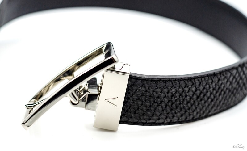 Gígur- Black Salmon Gun metal buckle