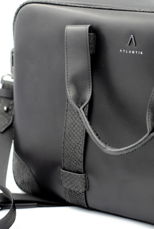 Glanni- Black