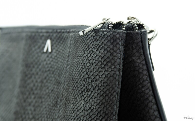 Askja- Double Clutch Black