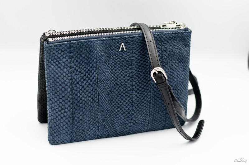 Askja- Double Clutch Navy &amp; Black