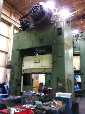 1 – RECONDITIONED 1000 TON BLISS SSDC POWER PRESS