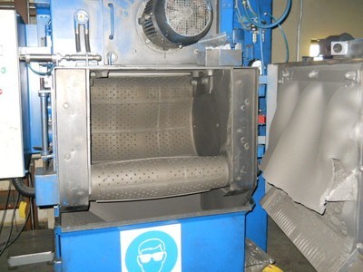 1 – USED MODEL T5OR WHEELABRATOR (USF SURFACE PREP) TUMBLAST BLAST CLEANING/AIR & SUCTION