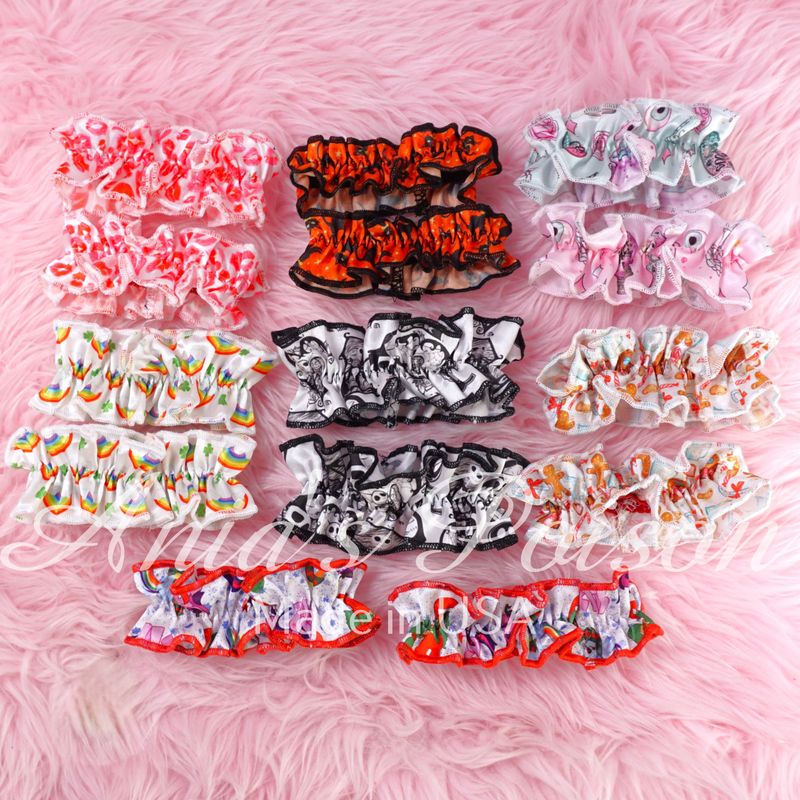 Frilly Wrist Cuffs Pair