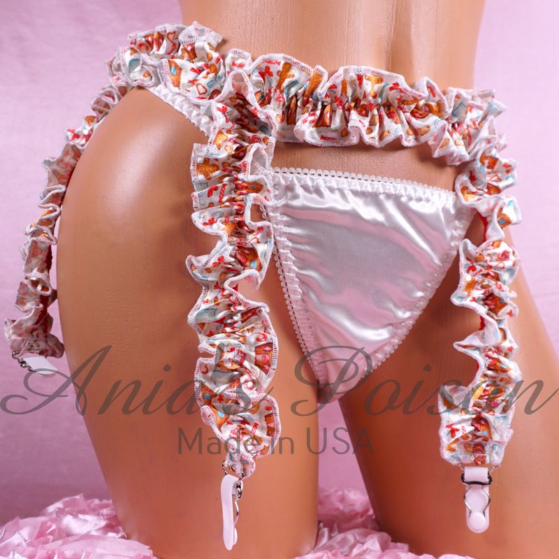 Gingerbread Man Ruffled Red White Limited Edition frilly ruffled garter OS CHRISTMAS
