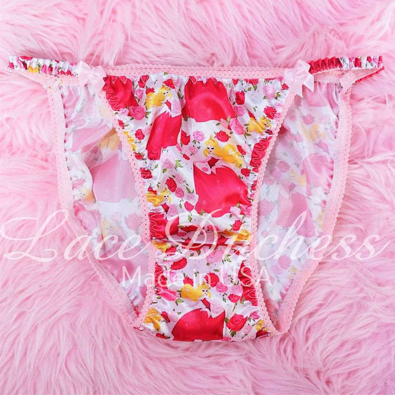 Lace Duchess Classic 80's cut Pink sleeping Princess Character Valentines Day RARE print satin wet look Vintage Style panties sz 5 6 7 Lace Duchess Classic 80's cut Pink sleeping Princess Character Valentines Day RARE print satin wet look Vintage Style panties sz 5 6 7