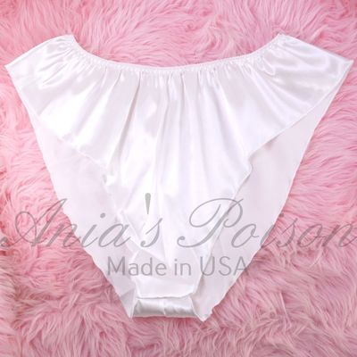 Ladies Vintage 80s style Soft Silky Satin Shiny high gloss flutter tap panties OS Light Colors Ladies Vintage 80s style Soft Silky Satin Shiny high gloss flutter tap panties OS Light Colors