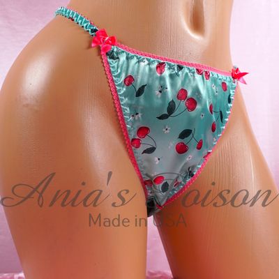 Lace Duchess Classic 80's cut Cherry print RARE Satin Spring edition wet look Vintage Style string bikini sz 6 7 8 Lace Duchess Classic 80's cut Cherry print RARE Satin Spring edition wet look Vintage Style string bikini sz 6 7 8