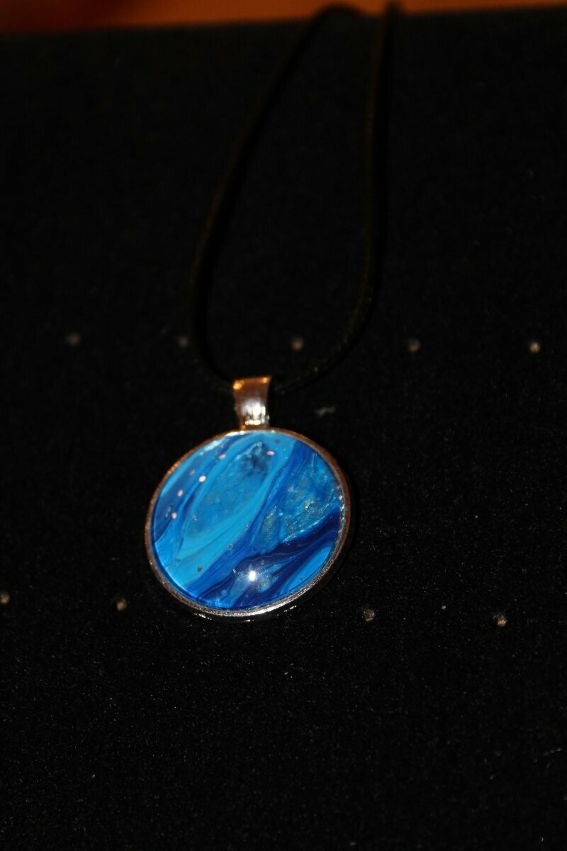 Kette blau