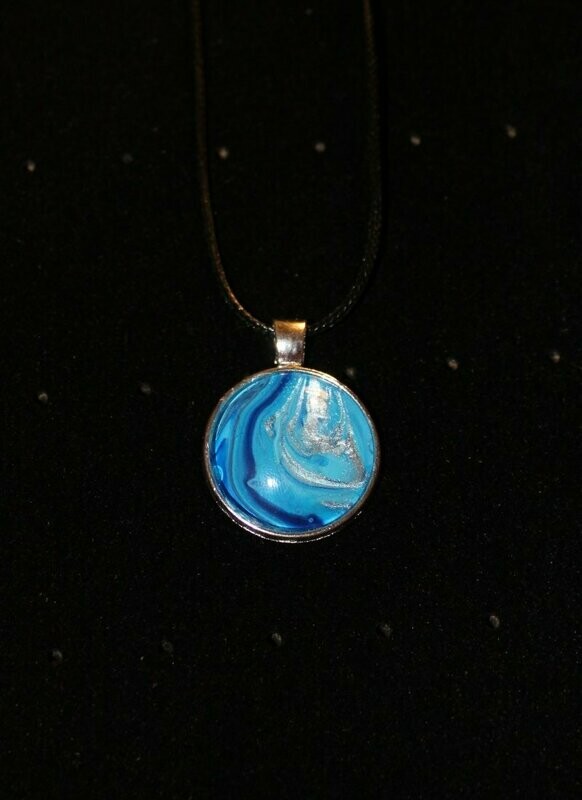 Kette blau