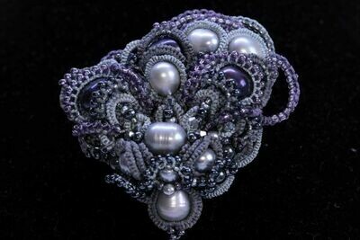 Author's brooch "Pearl scattering"