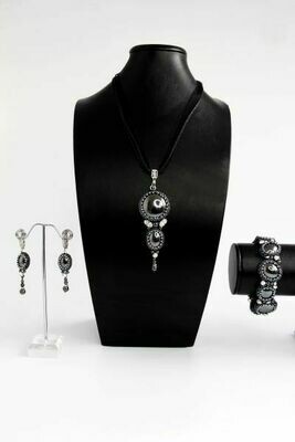 Set of jewelry made of natural hematite "Black Boat"