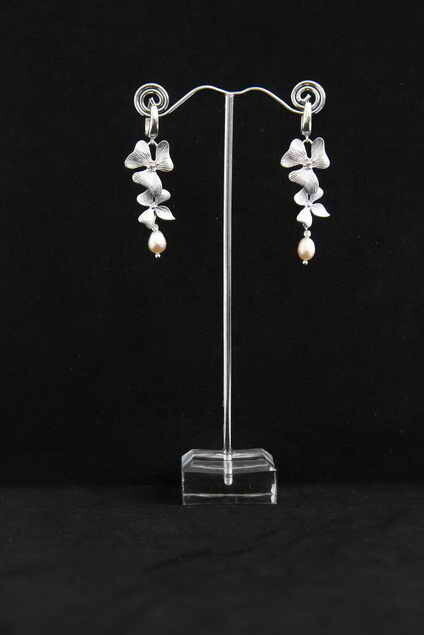 ​Earrings with natural pearls "Percy"