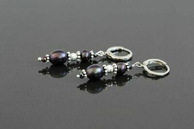 ​Earrings with natural pearls "Violet Pearls"