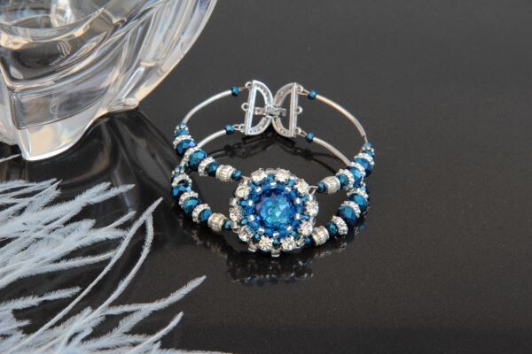 Bracelet with crystals "Aquamarine Blue"