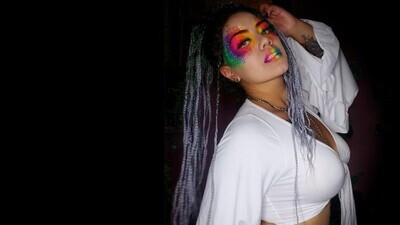 Victoria is difficult to understand: she loves being part of these Videos, but at the same time she hates being tickled. She wants to participate again even if she cries. Watch her FREE interview!