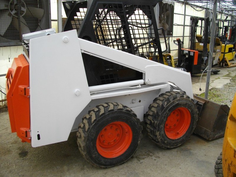 BOBCAT 763 SKIDSTEER