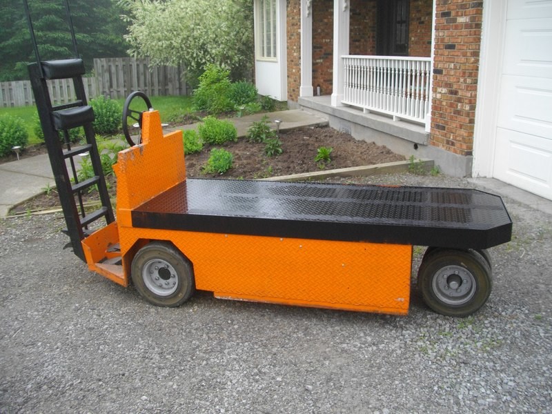 SERVICE CARTS AND WORK MULES
