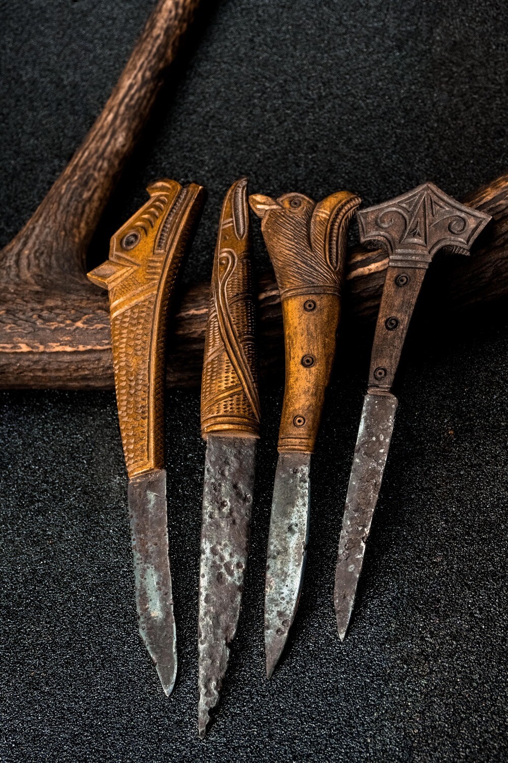 Viking Motifs Knife offer, antler and antique forged blades, Historical Style recreation
