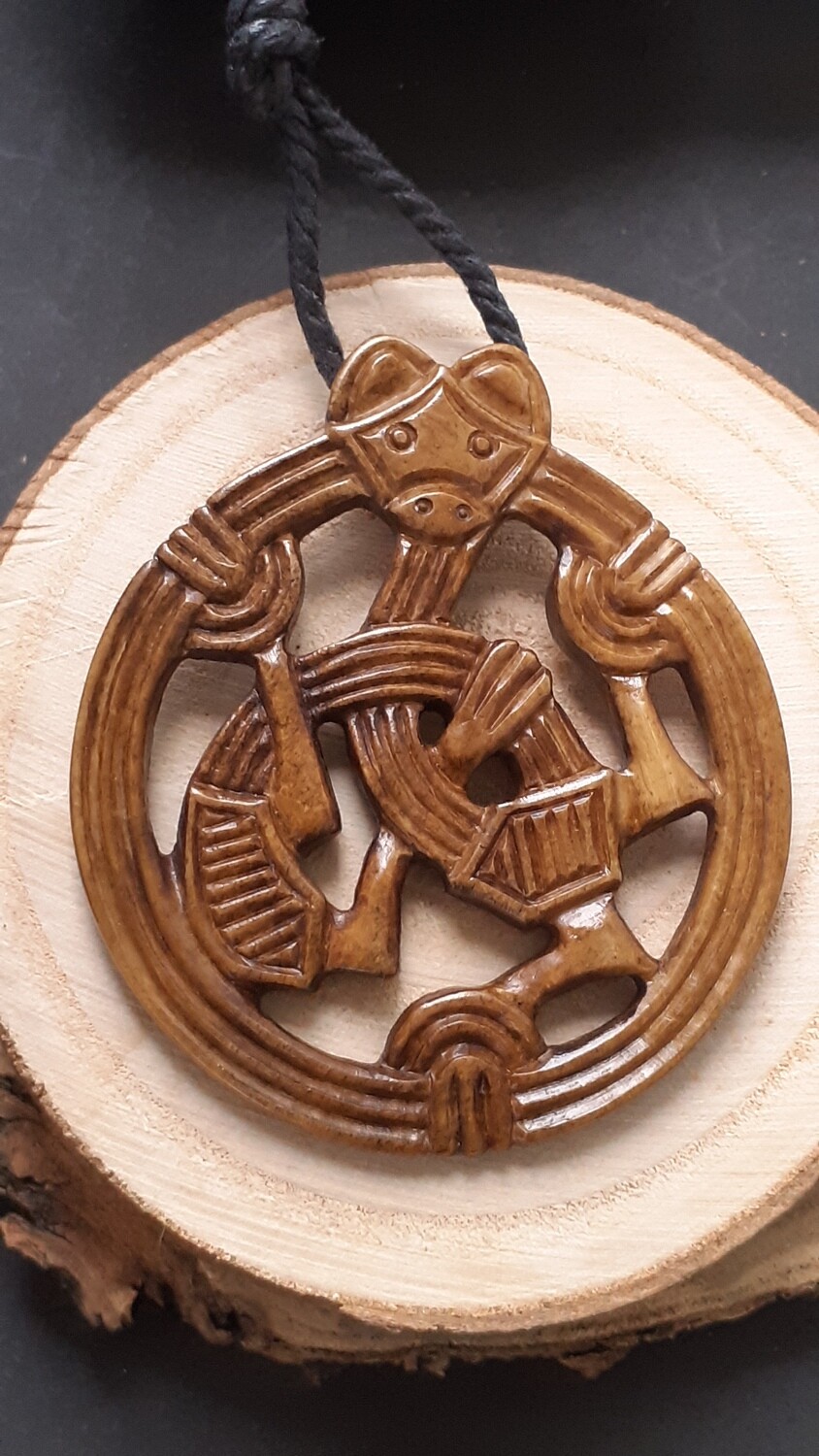 Berseker Viking Pendant / Bearwarrior Berserk Amulet, Antlers Hand-Carved