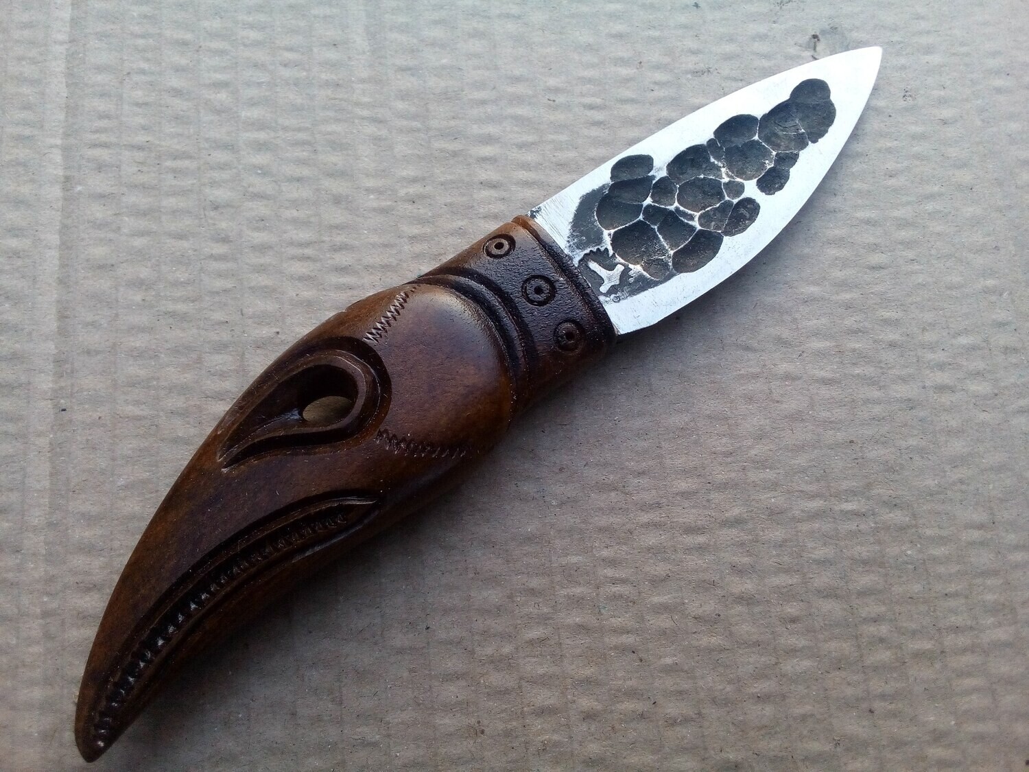 Small North / Yakut shape Knife with Raven Pattern, Boot Knife, Handforged, Antlers Carved Handle
