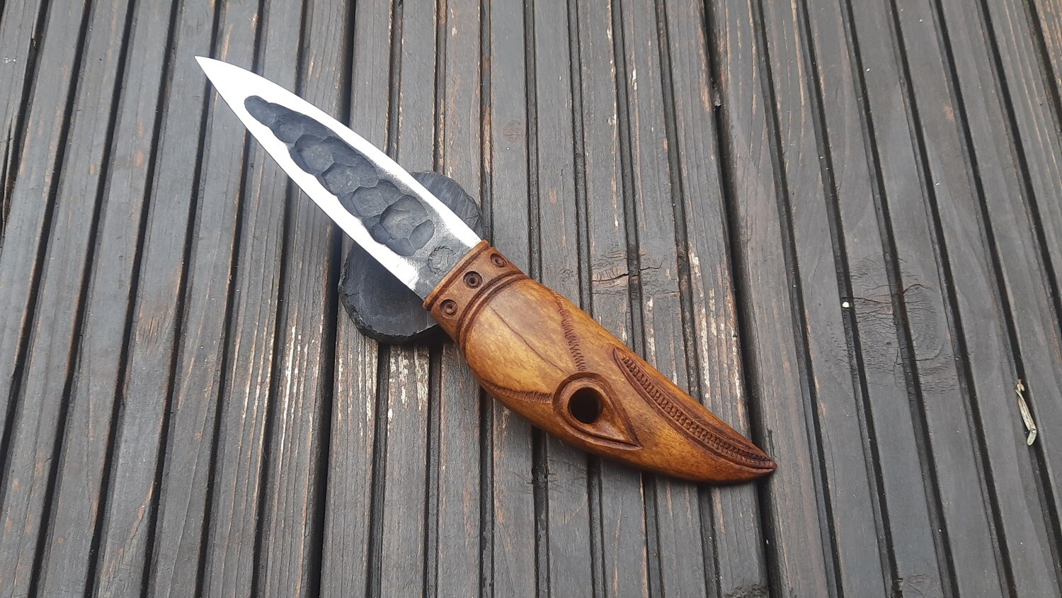 Small North Knife / Yakut shape Knife with Raven Pattern, Boot Knife, Hand forged Blade, Antlers Carved Handle