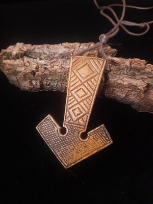 Hand-Carved Viking Odin Gungnir Spear Pendant Necklace Charm Talisman Jewelry