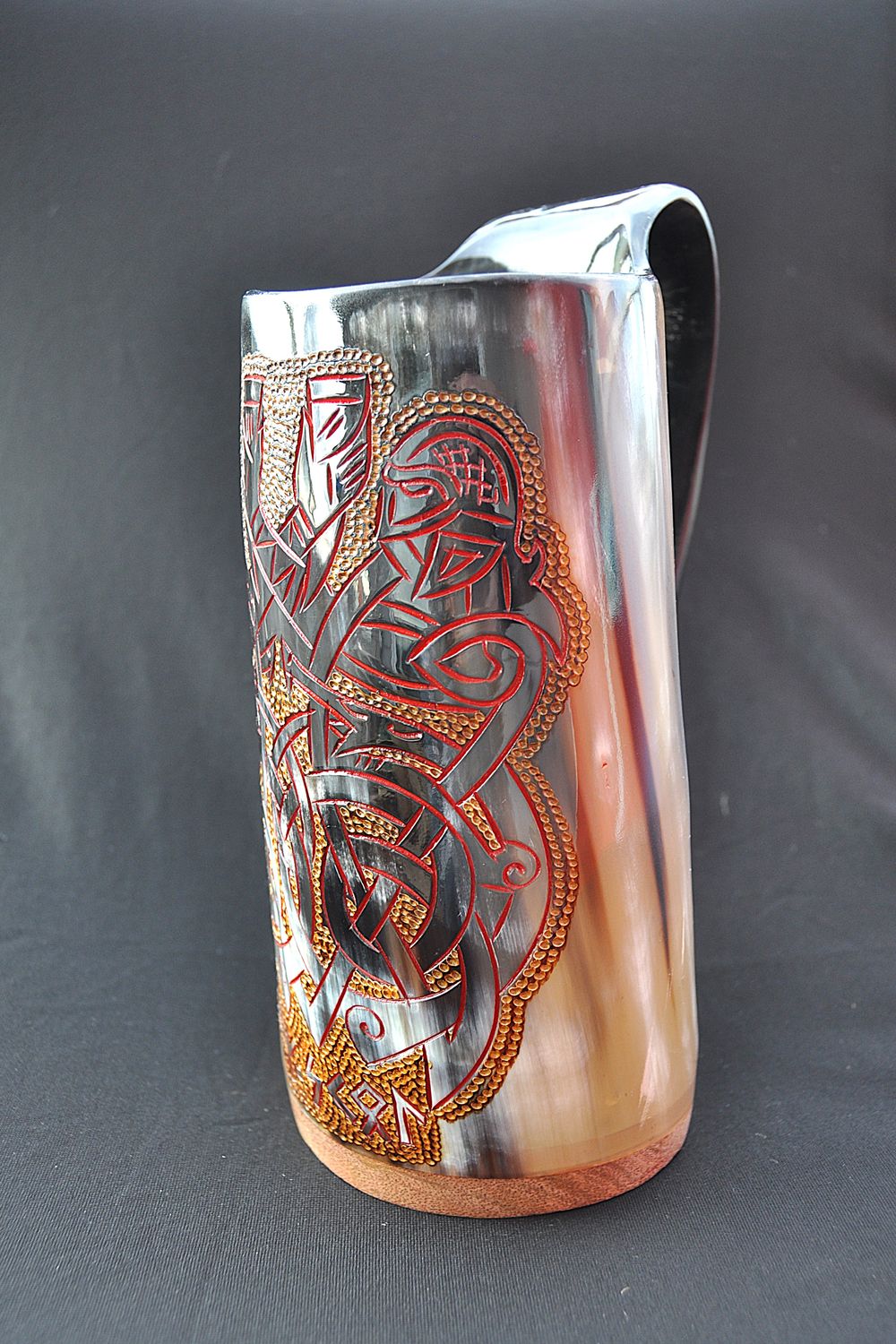 XL Valhalla - Brotherhood Horn Tankard, Yule Season 2024 Collection