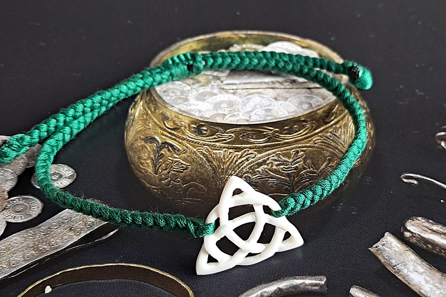 Celtic Triquetra / Trinity Knot Bracelet – A Timeless Emblem of Celtic Legacy
